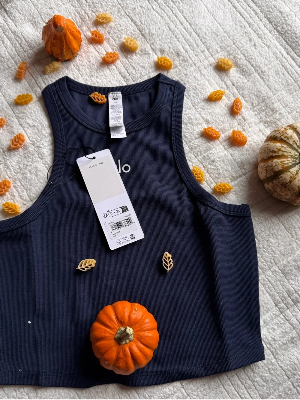 ALO Yoga Women Navy Crop Tank Top - Navy